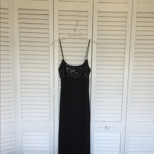 Long black dress